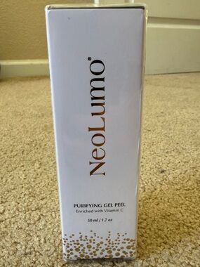 NeoLumo Purifying Gel Peel Enriched with Vitamin C Anti Aging 1.7oz / 50ml - NWT